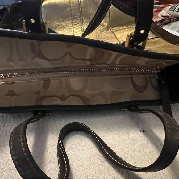 Authentic 2007 Coach Gold Brown Leather Suede
Patchwork Handbag G0771-F11408 - Picture 11 of 15